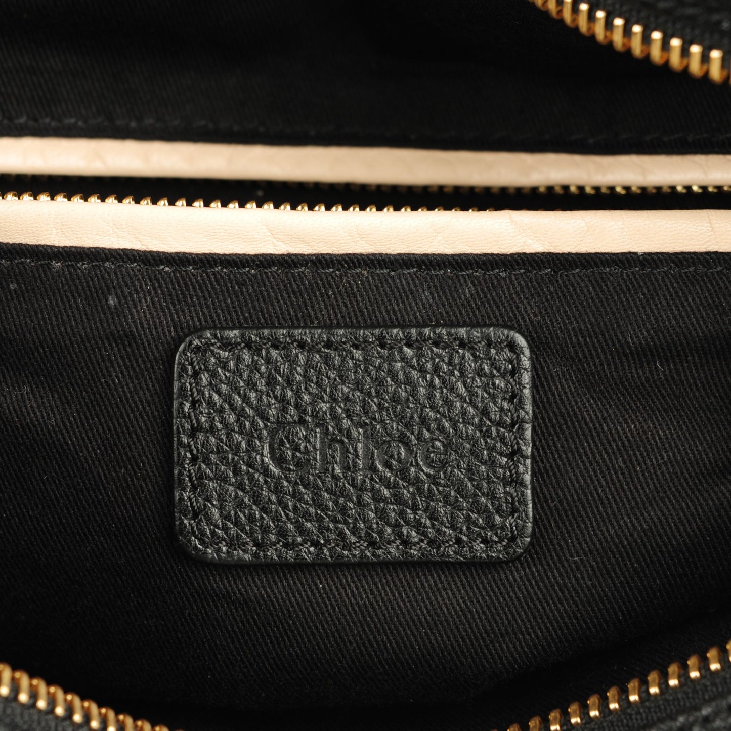 Calfskin Medium Paraty Black