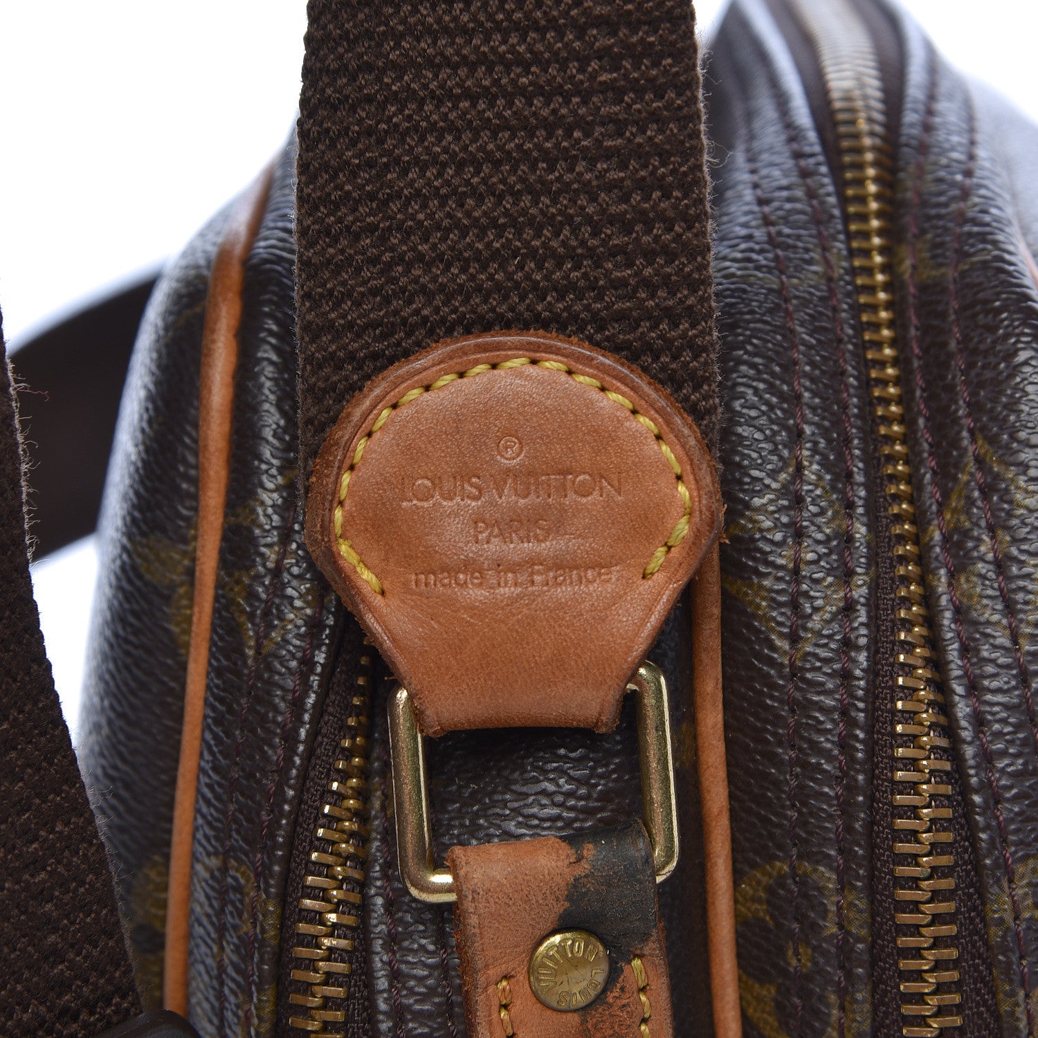 Louis Vuitton Monogram Reporter PM 7 of 16