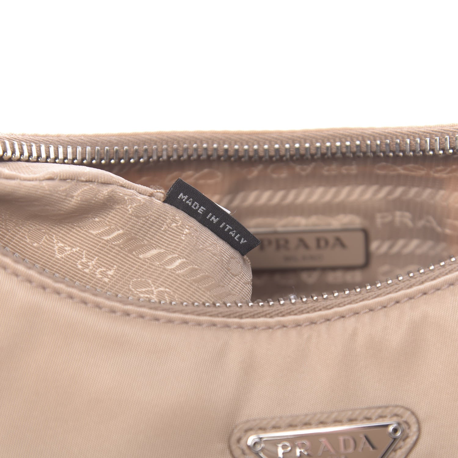 Prada Nylon Re-Edition 2005 Shoulder Bag Cammeo 7 of 10
