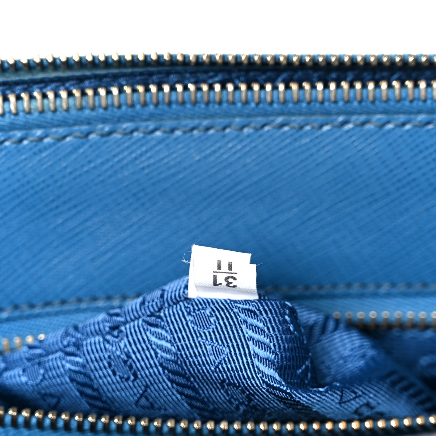 Saffiano Small Galleria Double Zip Tote Bluette