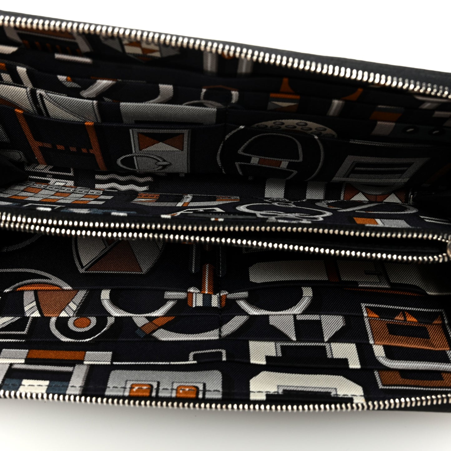 Epsom Silk'In Wallet Black