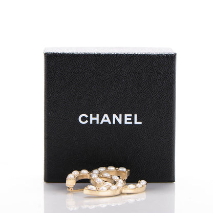 Chanel Pearl Large CC Brooch Gold 5 of 5