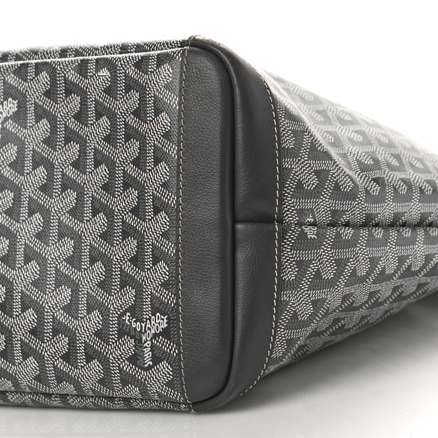 Goyard Goyardine Artois MM Grey 8 of 8