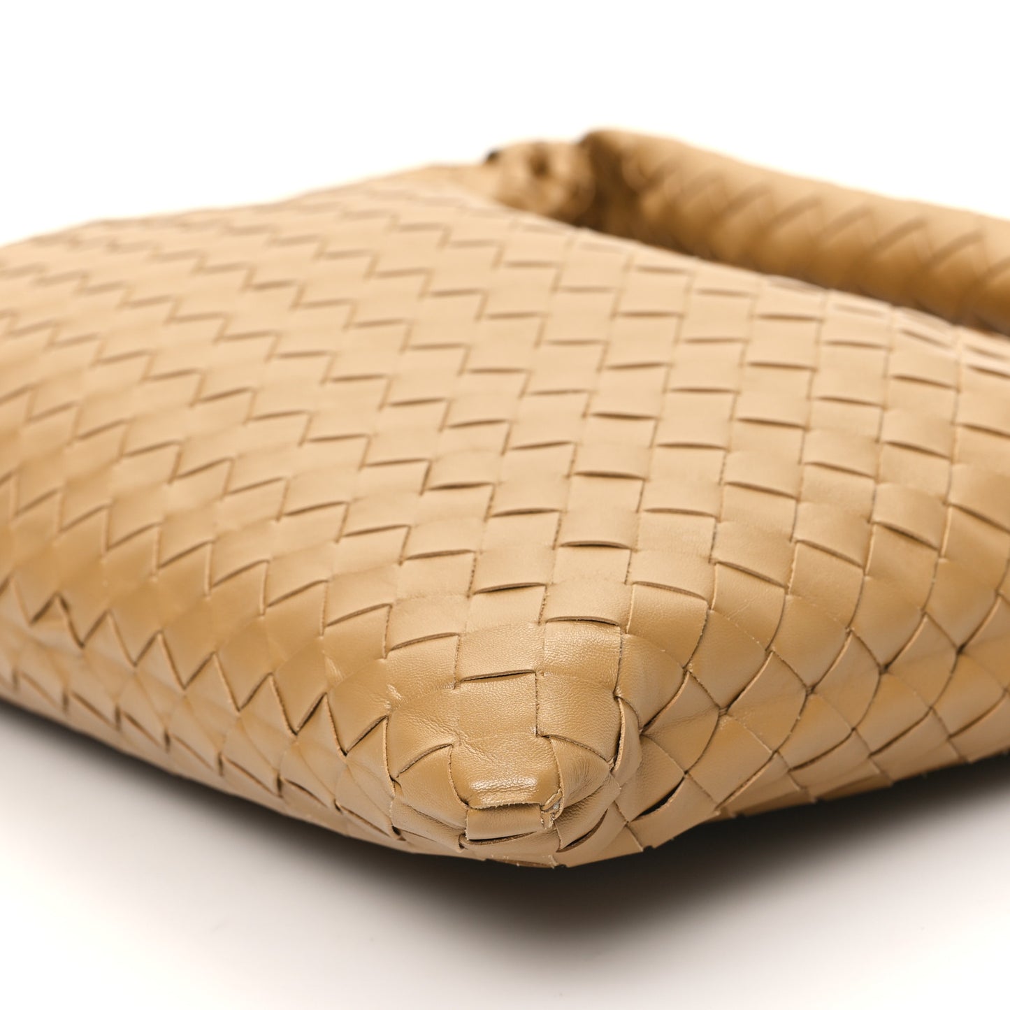 Calfskin Intrecciato Small Hop Dark Praline