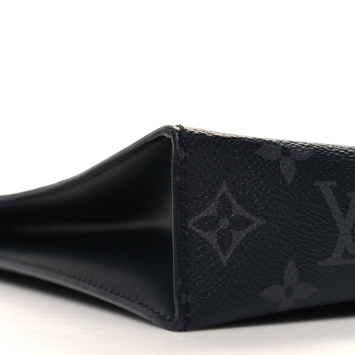 Monogram Eclipse Pochette Voyage MM