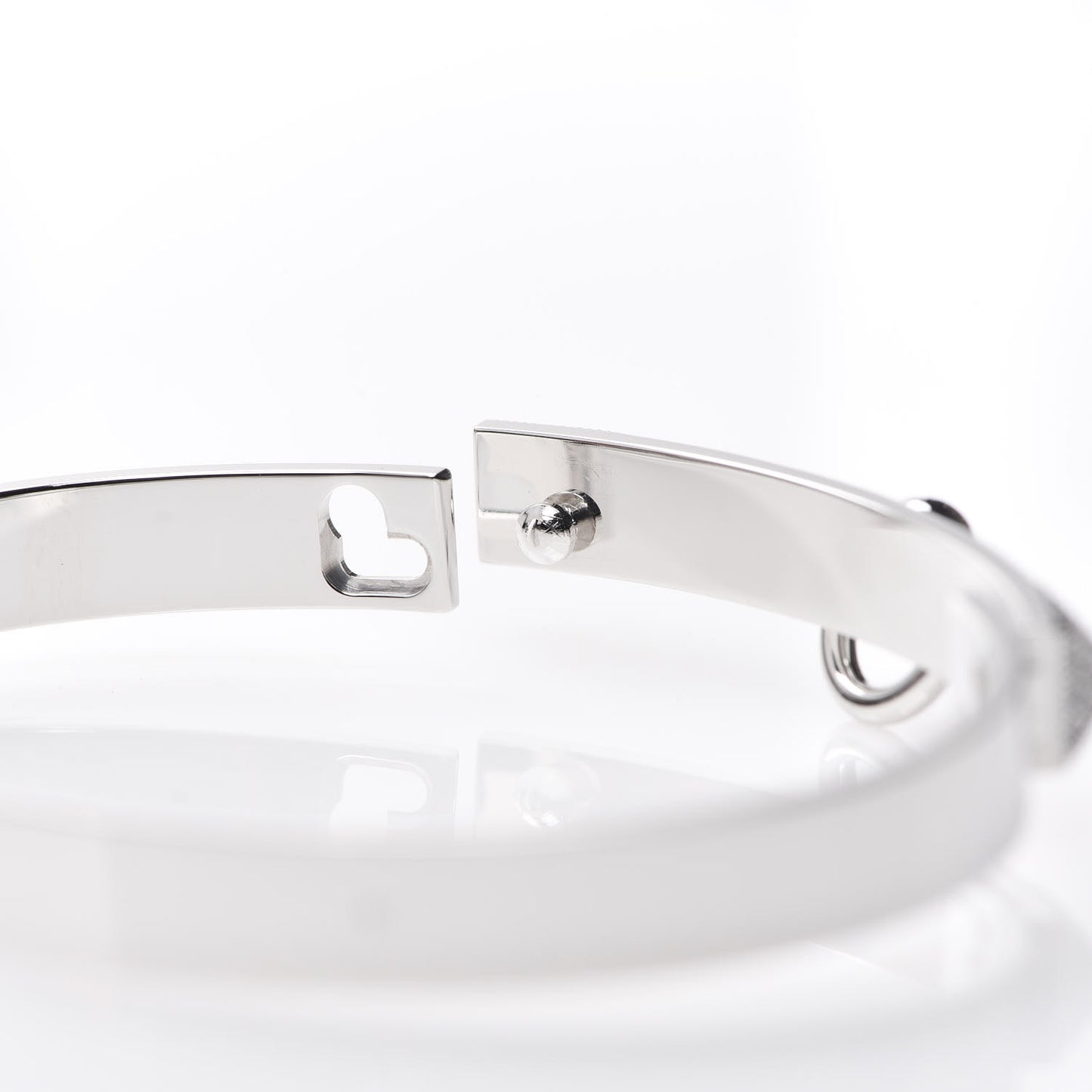 18K White Gold Pave Diamond PM Collier De Chien Bracelet XS