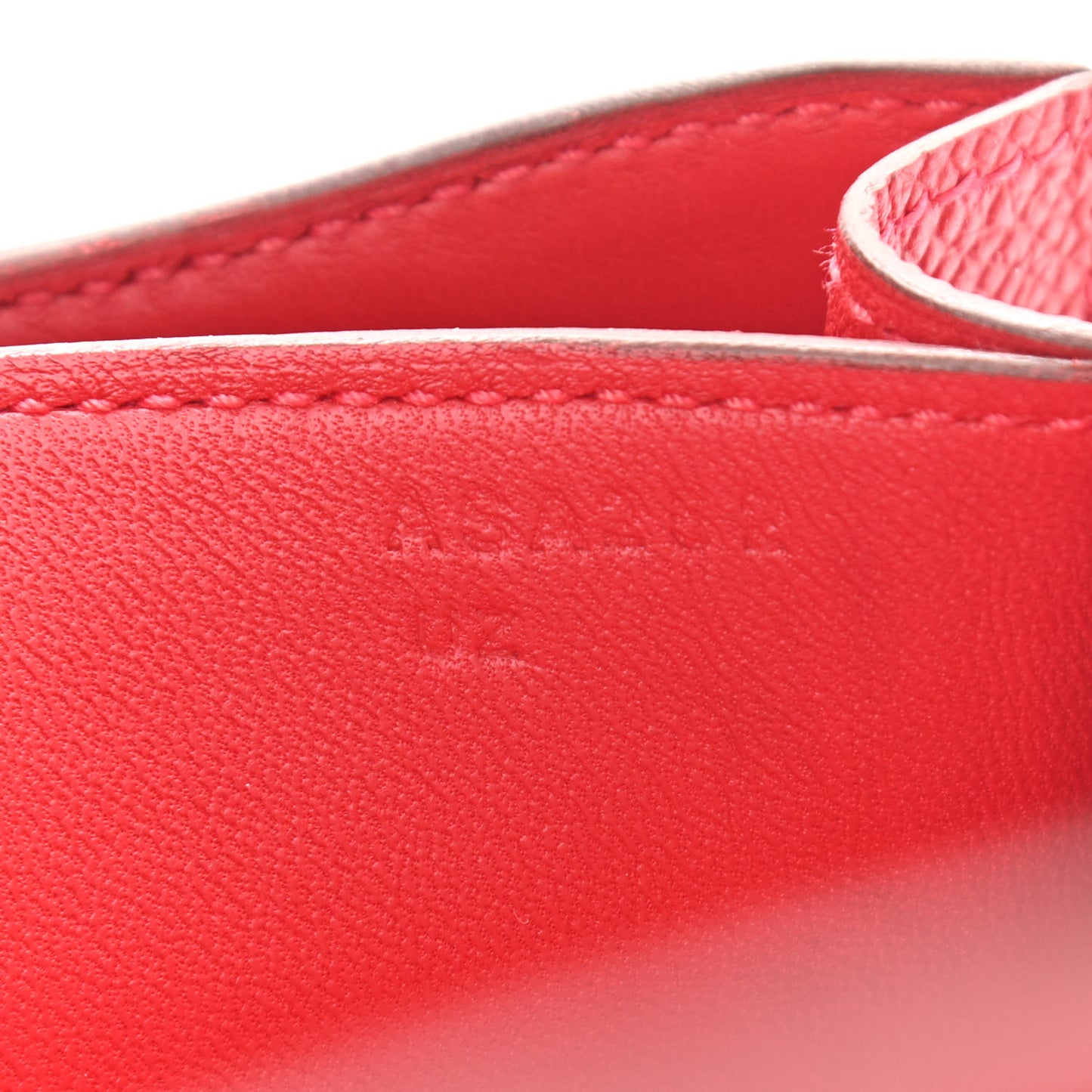 Epsom Constance 18 Rouge Casaque