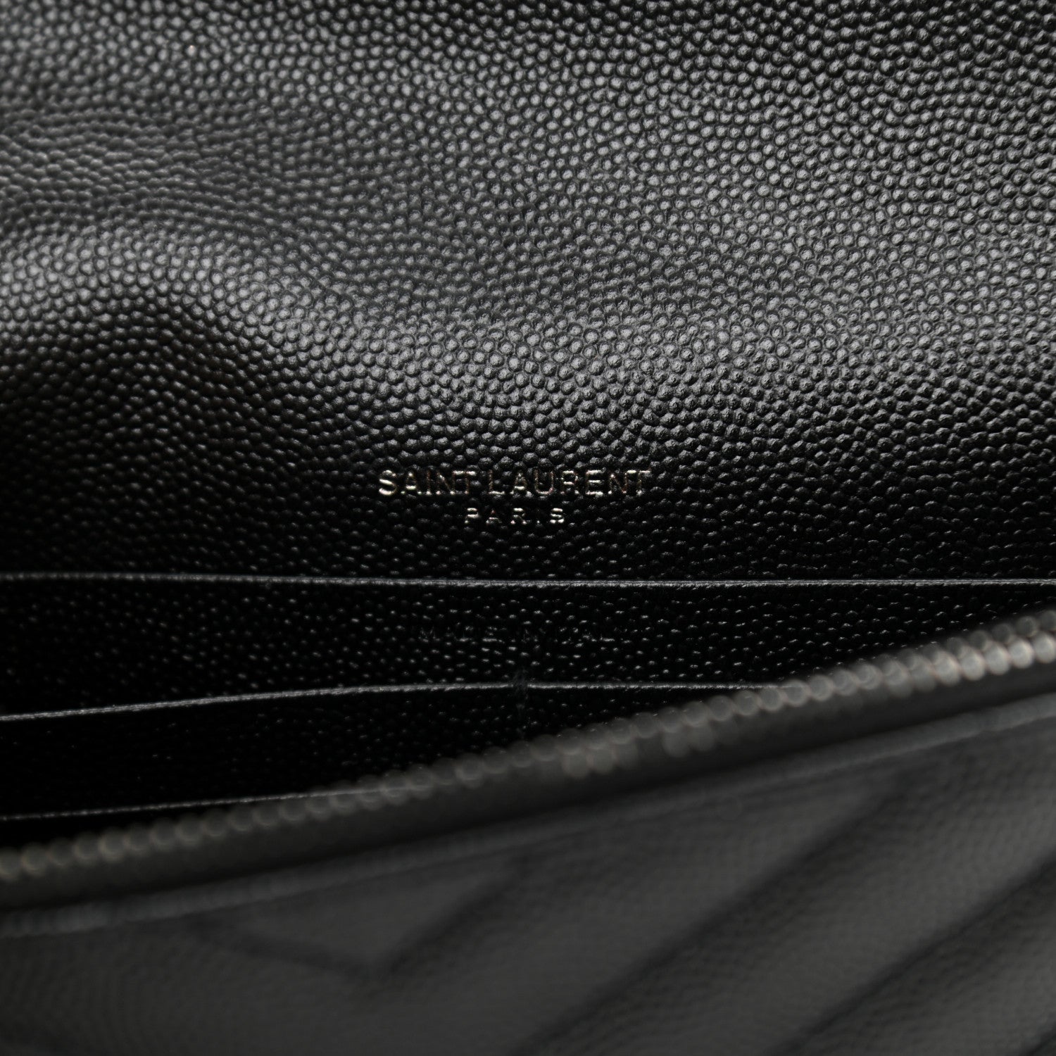 Saint Laurent Grain De Poudre Matelasse Chevron Monogram Monochrome Envelope Chain Wallet Black 6 of 9