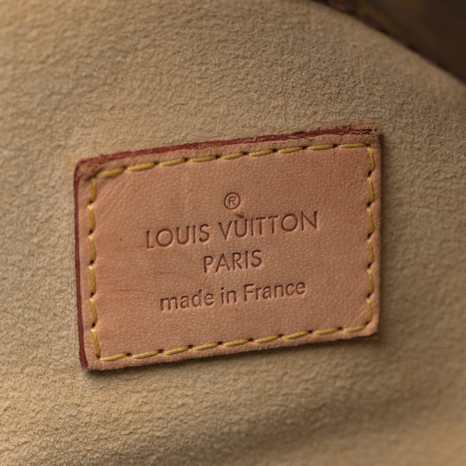 Louis Vuitton Monogram Artsy MM 6 of 12