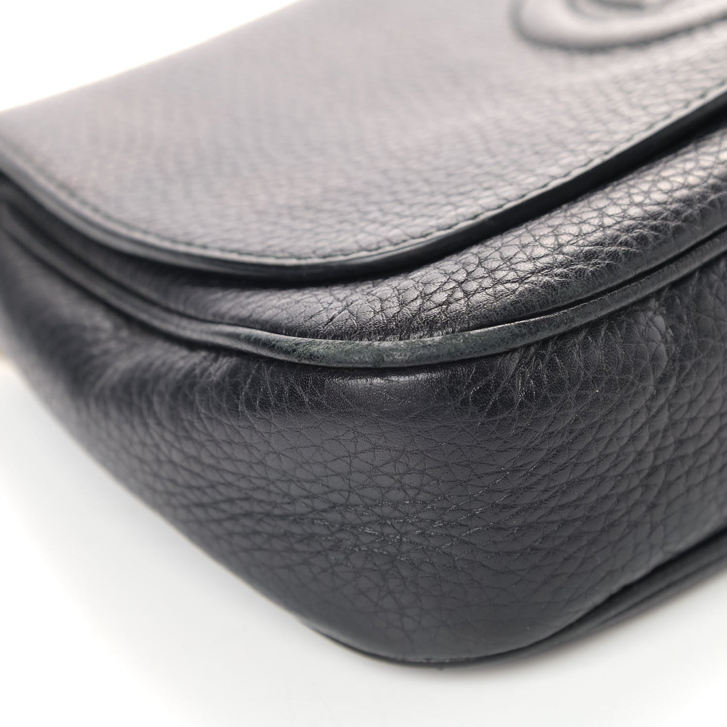 Pebbled Calfskin Medium Soho Flap Crossbody Black