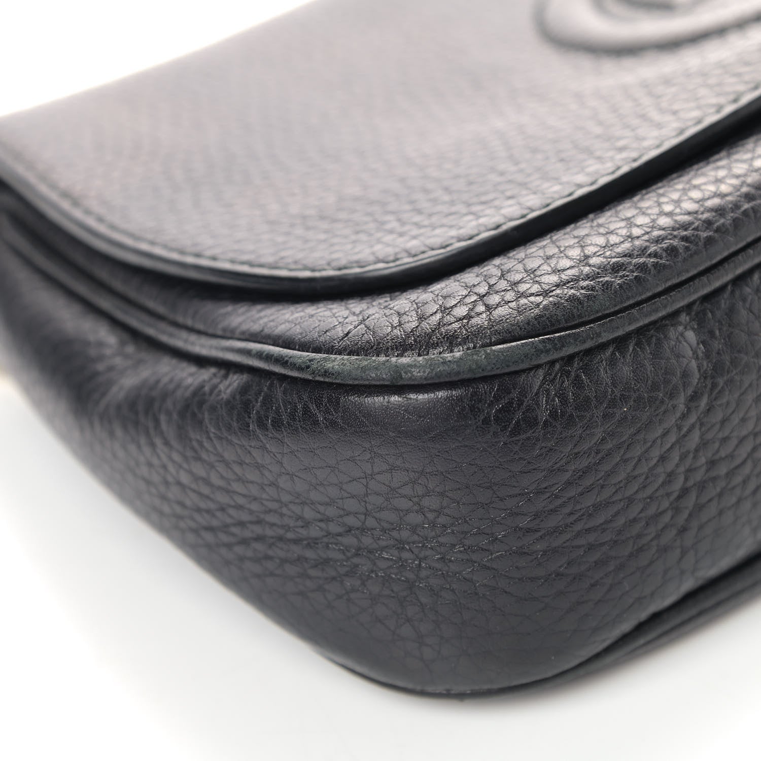 Gucci Pebbled Calfskin Medium Soho Flap Crossbody Black 7 of 10