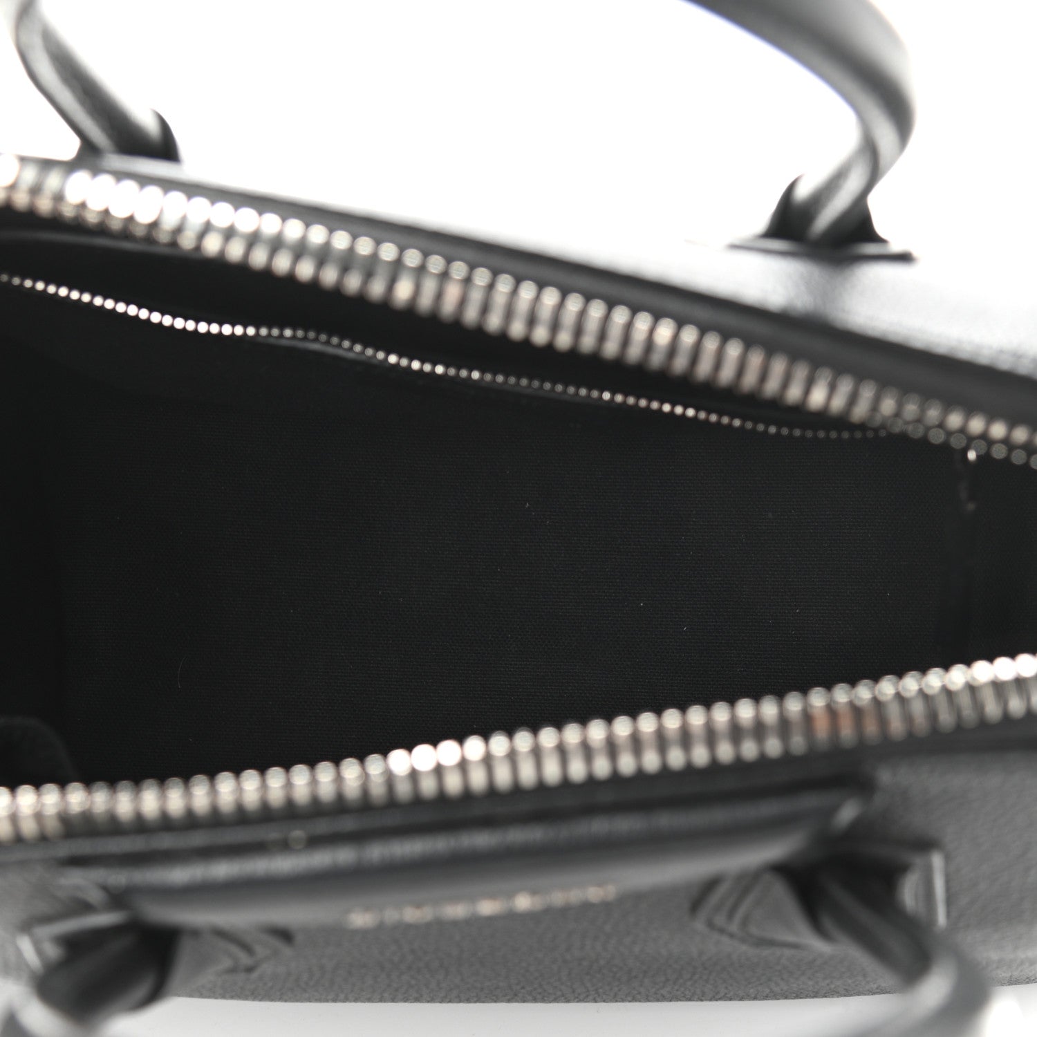 Givenchy Sugar Goatskin Small Antigona Black 5 of 13