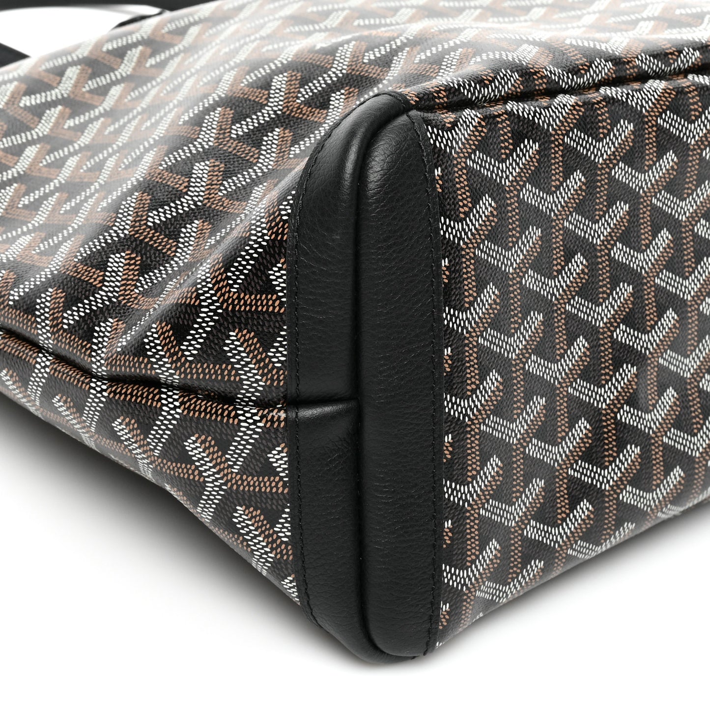 Goyardine Artois PM Black