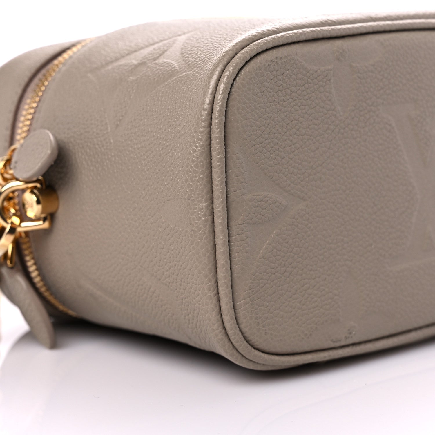 Louis Vuitton Empreinte Monogram Giant Vanity PM Tourterelle 7 of 10