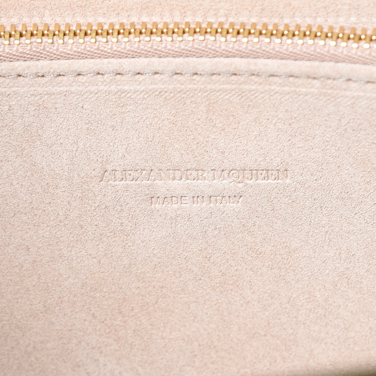 Calfskin Crocodile Embossed Knuckle Flat Clutch Black Gold