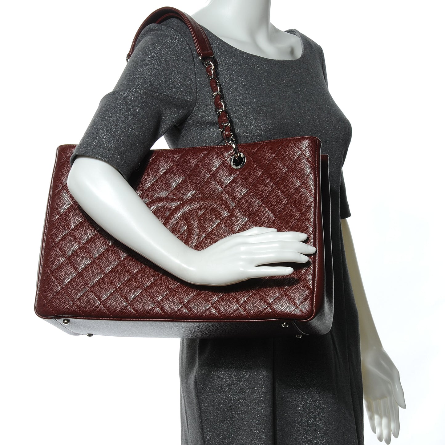 Caviar XL Grand Shopping Tote GST Dark Red