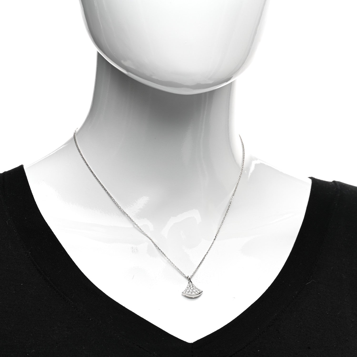 Bulgari 18K White Gold Diamond Divas' Dream Pave Necklace 2 of 4