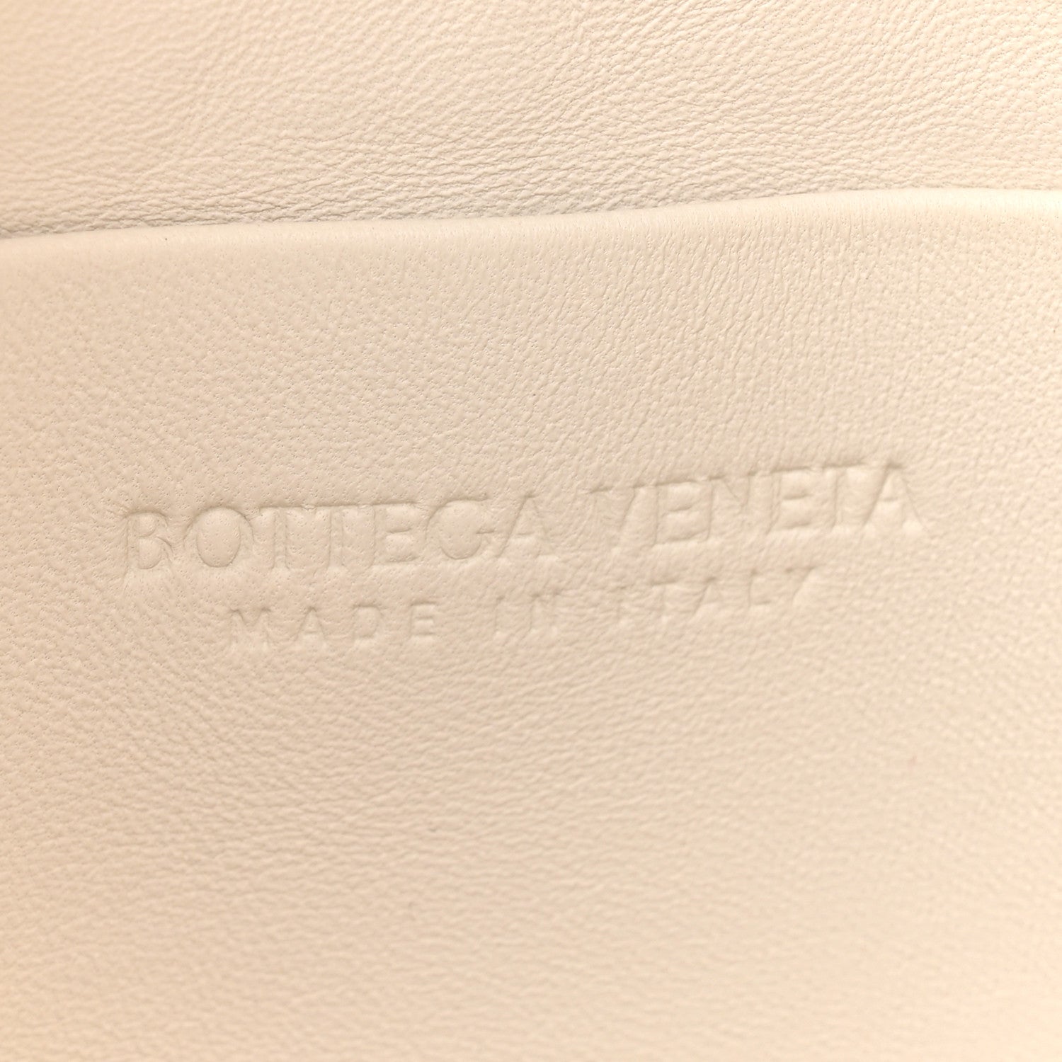 Bottega Veneta Calfskin Intrecciato Small Castello Bucket Bag White 6 of 10