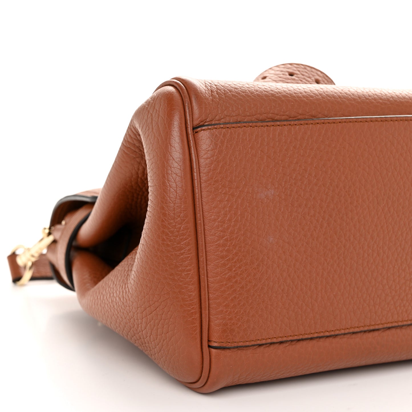 Heavy Grain Medium Alexa Chestnut