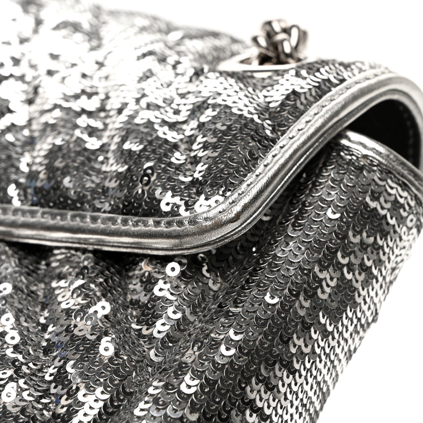 Sequin Matelasse Small GG Marmont Shoulder Bag Silver
