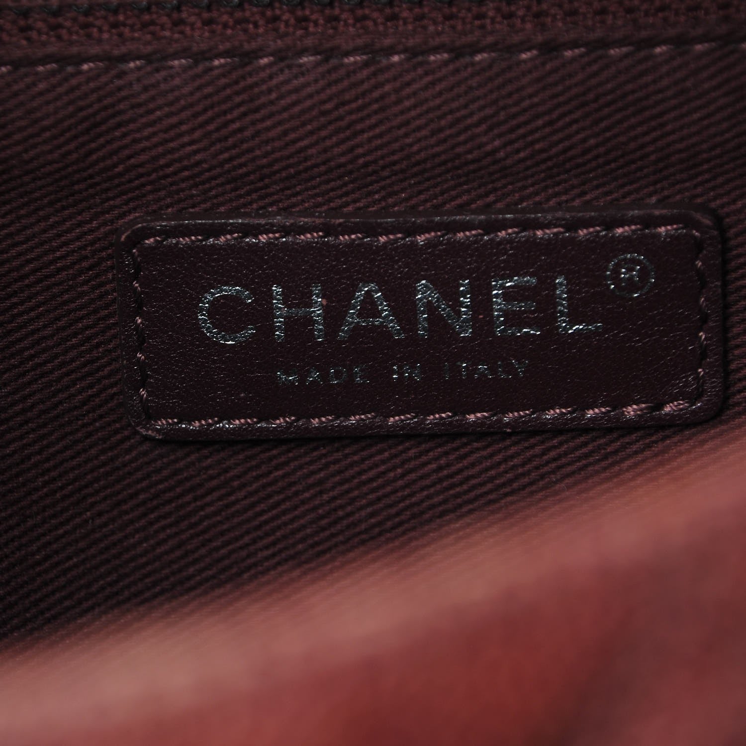 Chanel Crumpled Grained Calfskin Jumbo CC Crave Flap Burgundy 6 of 7