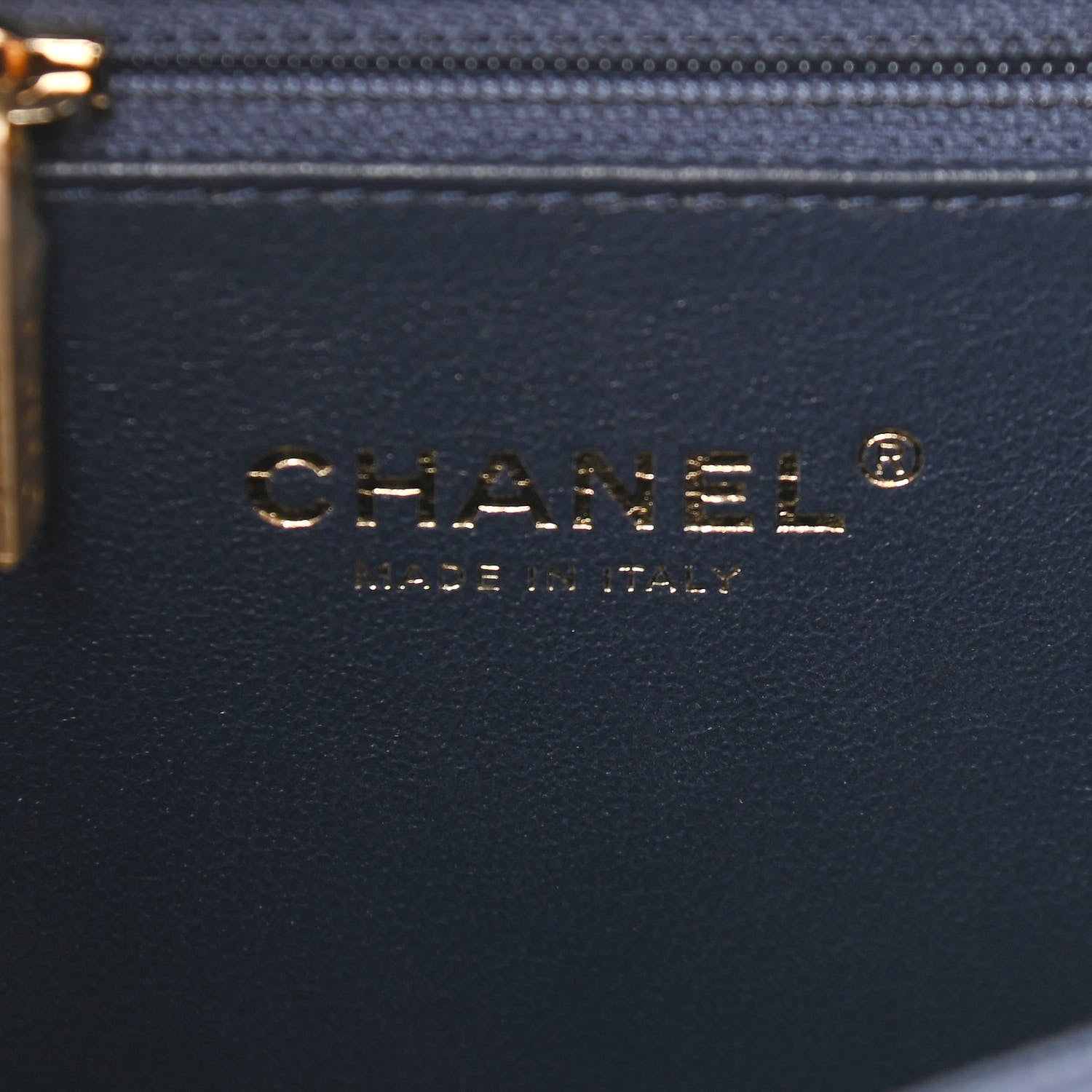 Chanel Caviar Quilted Medium CC Filigree Vanity Case Navy 5 of 8