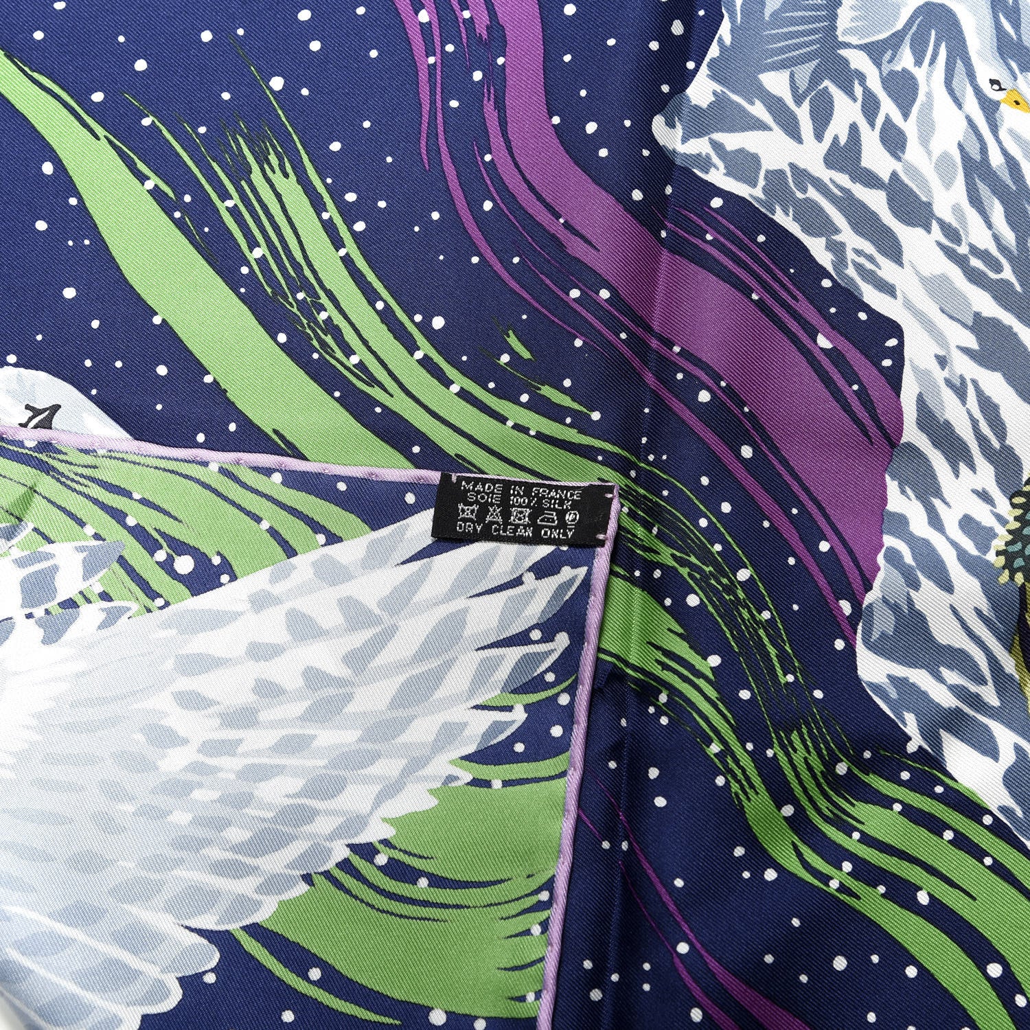 Hermes Silk Into The Canadian Wild Scarf 90 Marine Vert Rosa 2 of 4