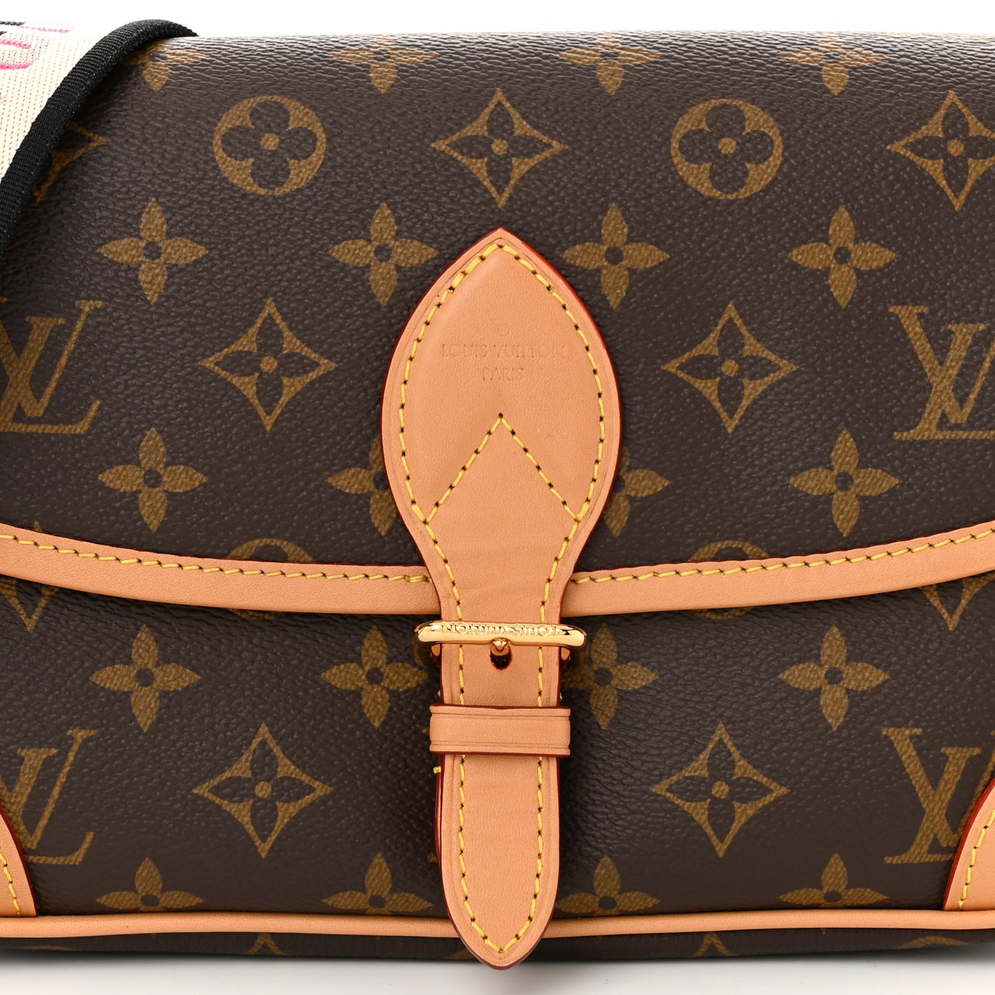 Monogram Diane Black