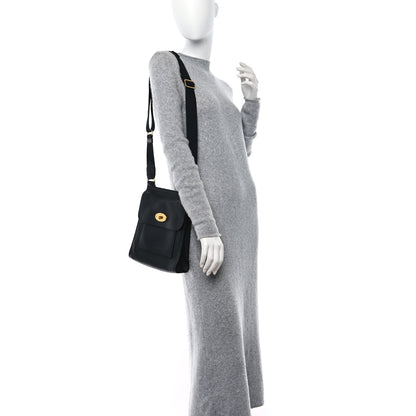 Mulberry Natural Grain Calfskin Antony Messenger Crossbody Black 2 of 11