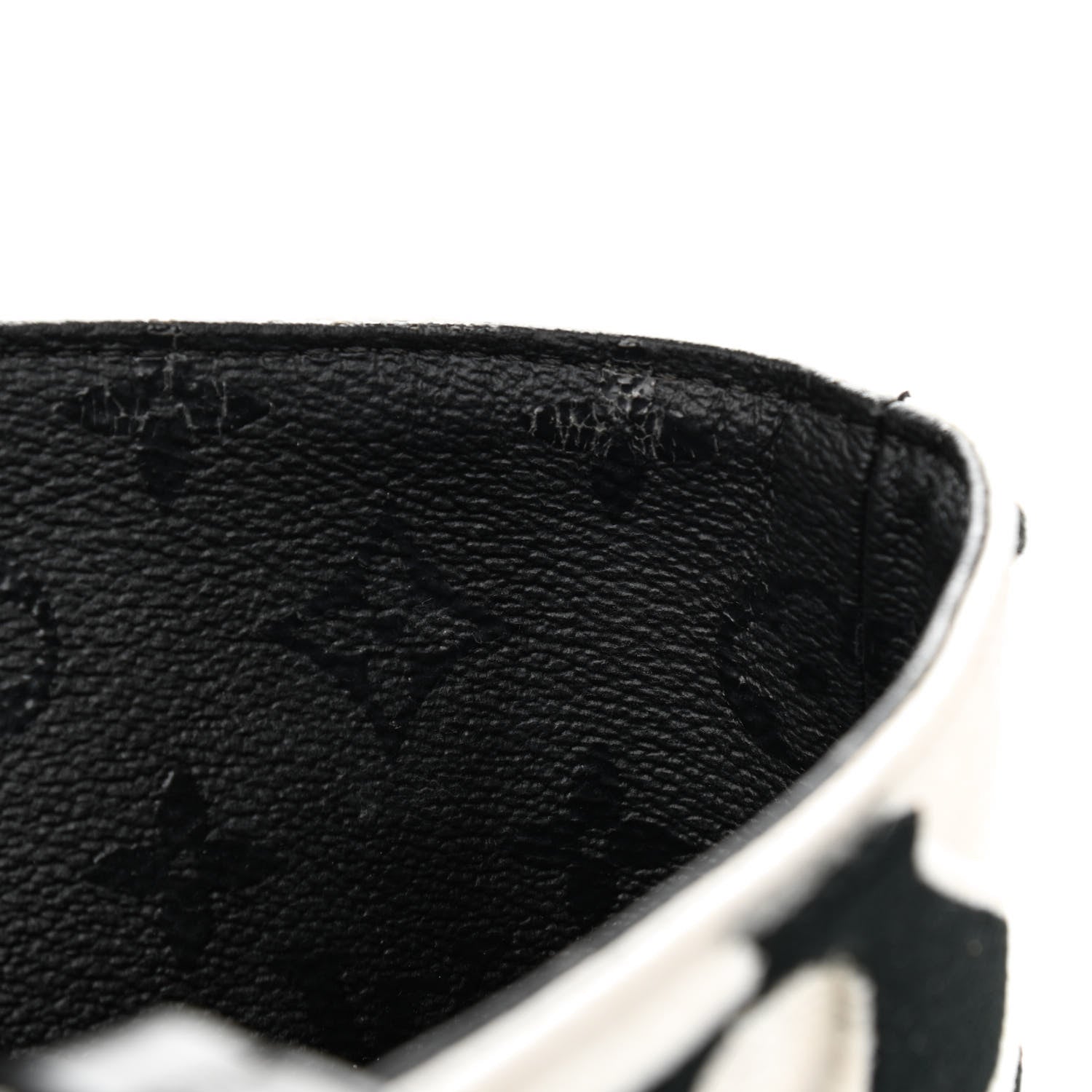 Louis Vuitton X UF Tufted Monogram Tufted Cabas White Black 8 of 10