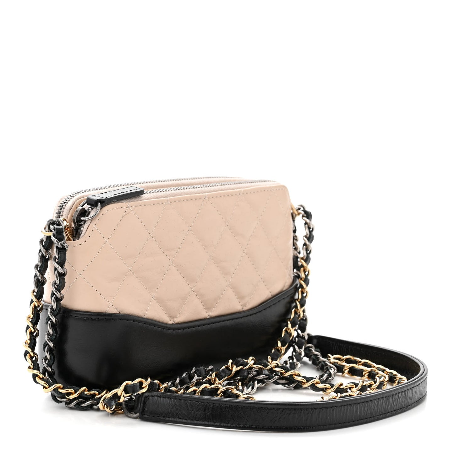 Aged Calfskin Quilted Small Gabrielle Clutch With Chain Beige Black