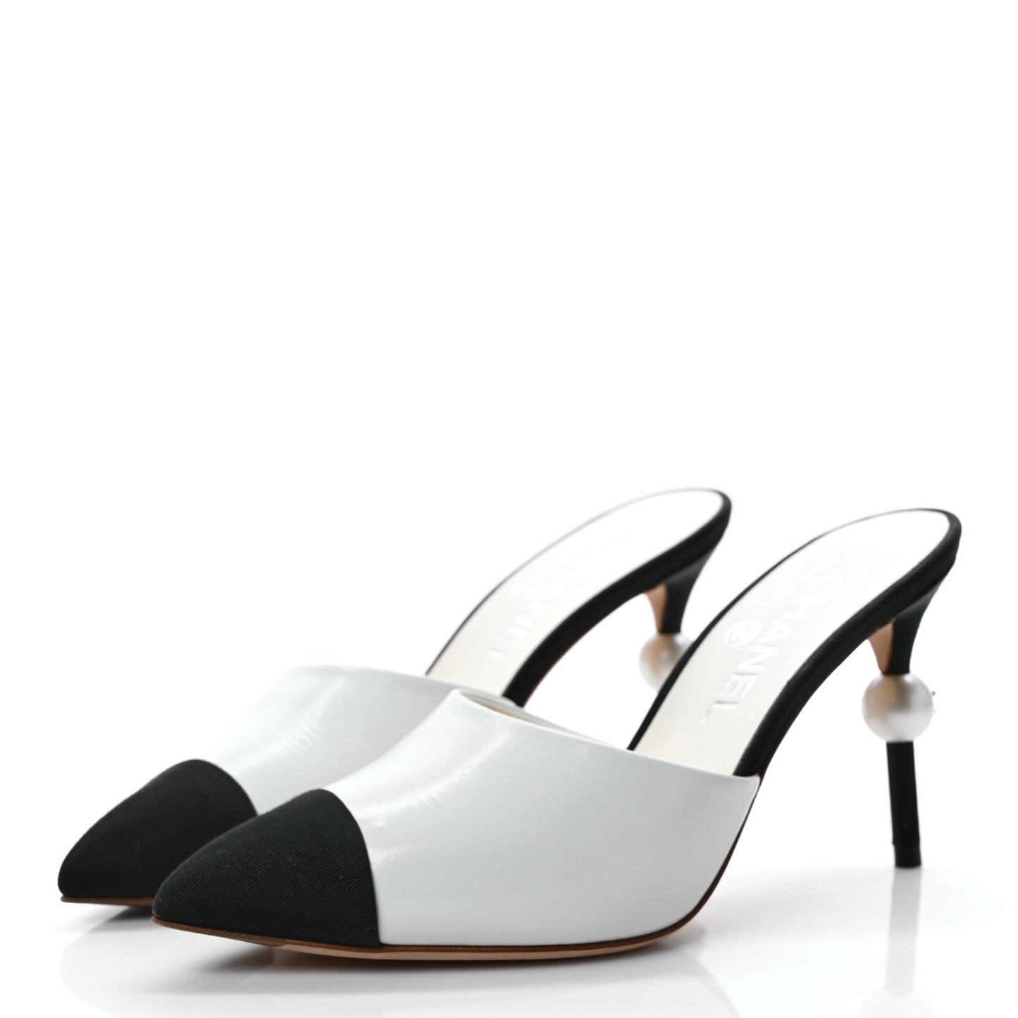 Patent Lambskin Grosgrain Cap Toe Pearl Mule 36 Ecru Black