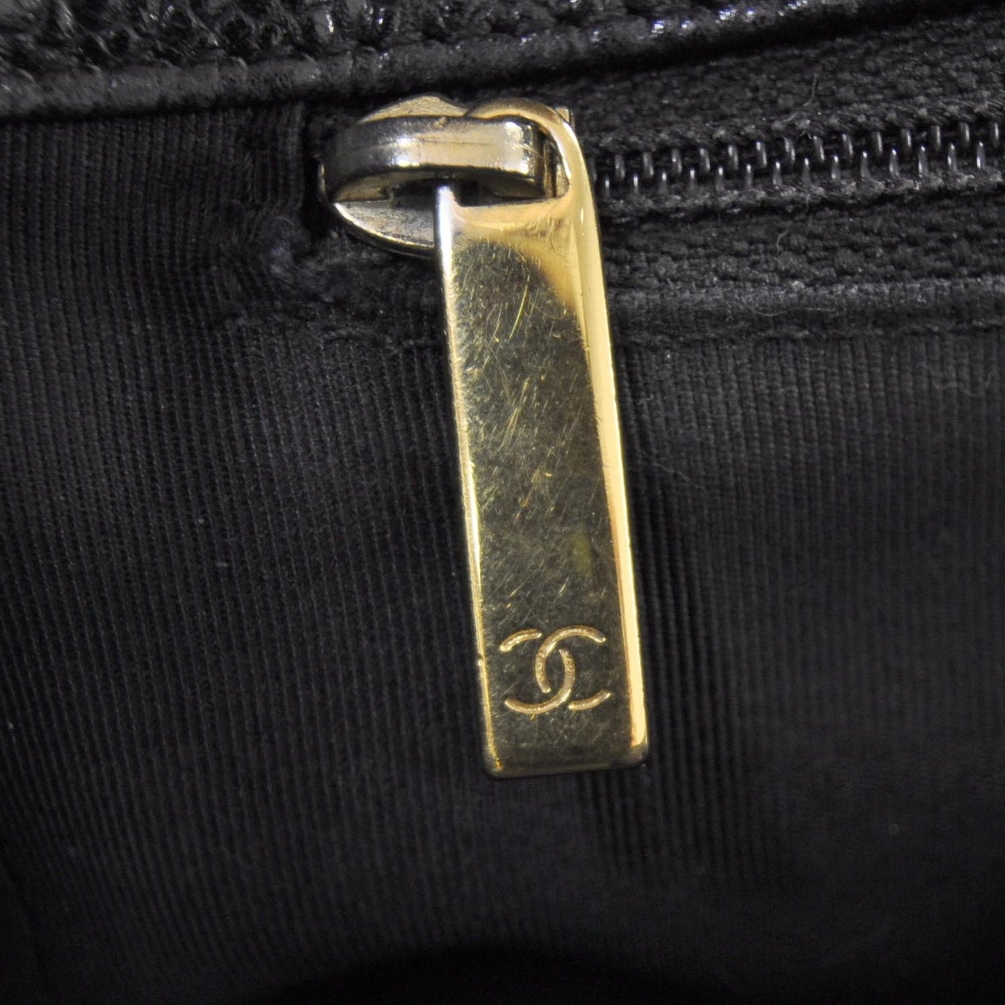 Caviar Petit Shopping Tote PST Black GHW
