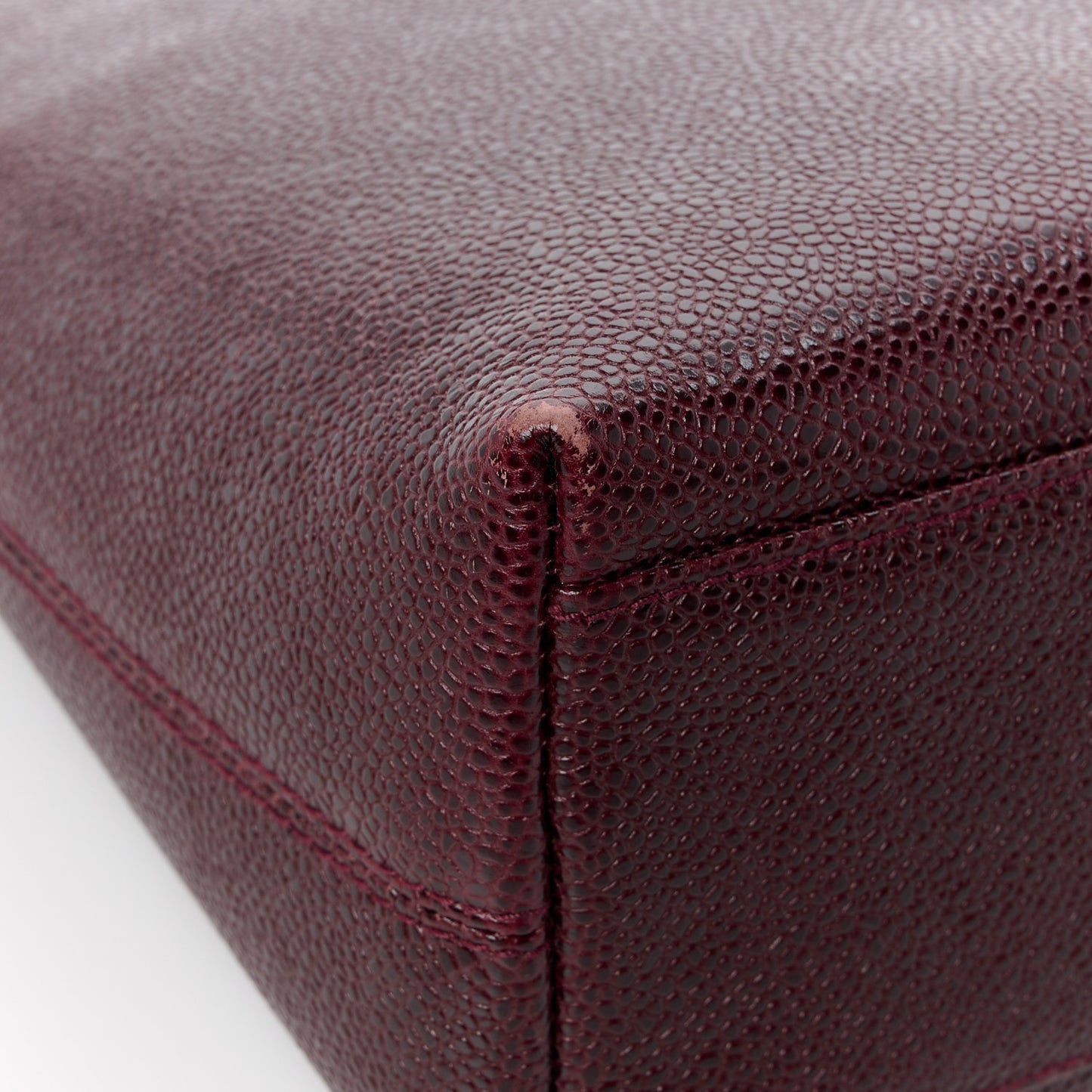 Caviar Shoulder Bag Bordeaux