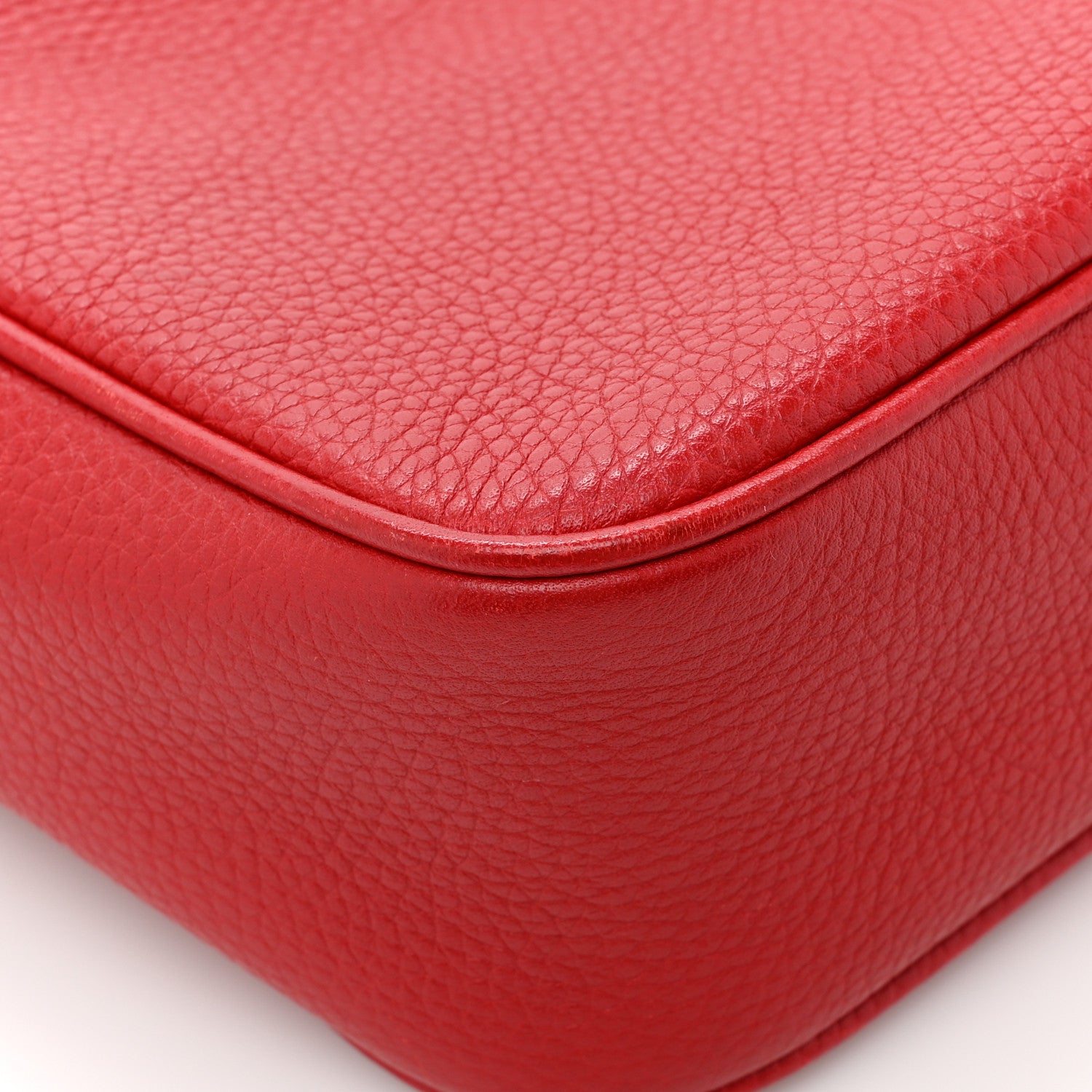 Gucci Pebbled Calfskin Small Soho Disco Bag Tabasco Red 12 of 13