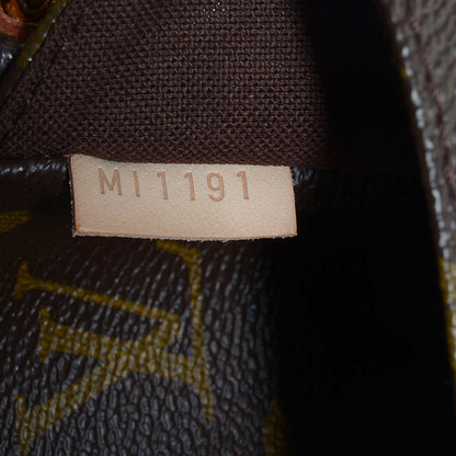 Louis Vuitton Monogram Menilmontant MM 7 of 7