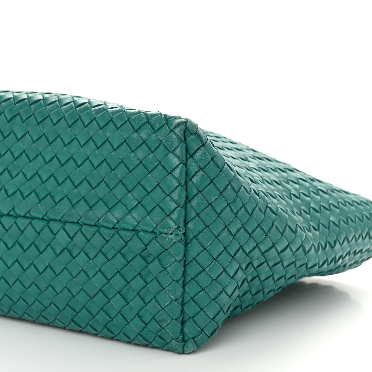 Bottega Veneta Nappa Intrecciato Medium Cabat Lagoon 11 of 14