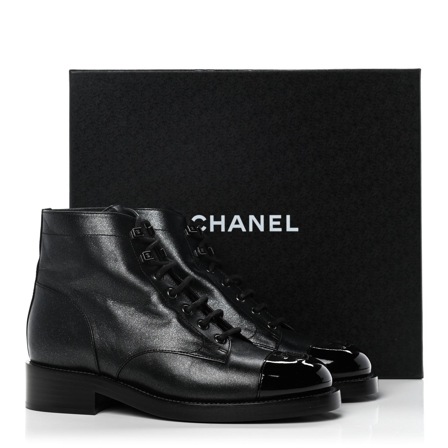 Iridescent Calfskin Patent Cap Toe Combat Boots 39 Black