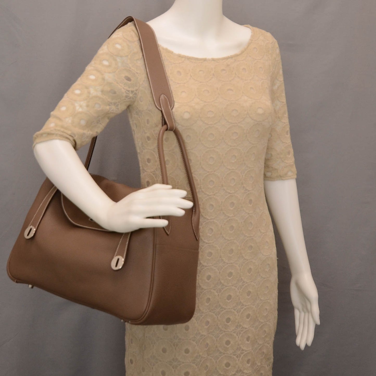 Taurillon Clemence Lindy 34 Etoupe