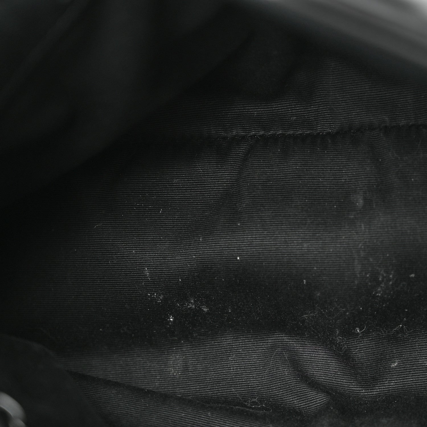 Saint Laurent Lambskin Quilted Monogram Monochrome Medium Loulou Puffer Chain Satchel Black 17 of 17