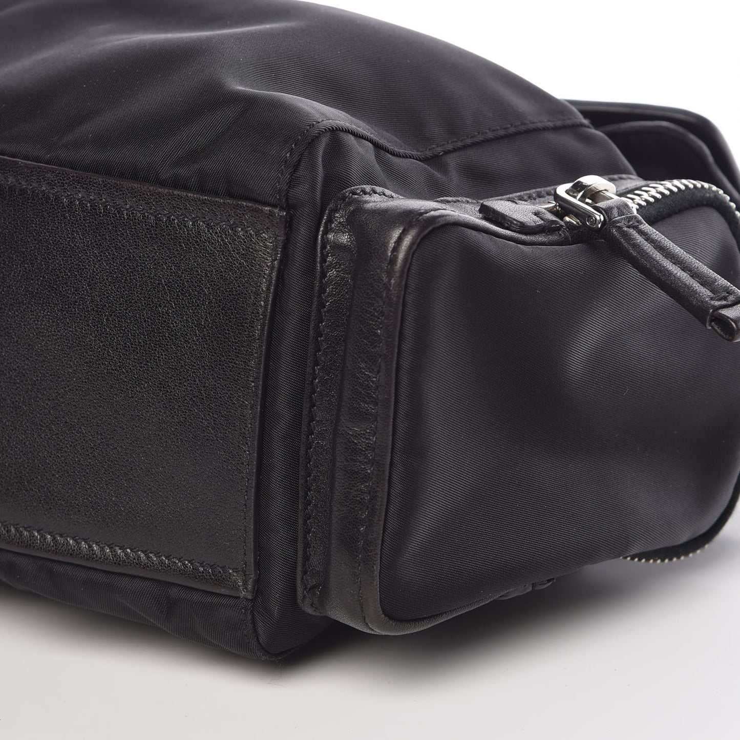 Tessuto Nylon Vitello Shoulder Bag Black