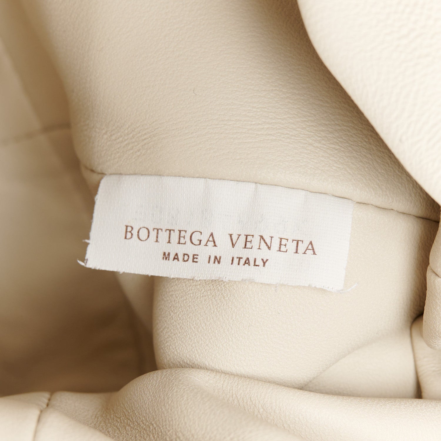Bottega Veneta Metallic Crinkled Lambskin The Pouch Oversized Clutch Oro 7 of 11