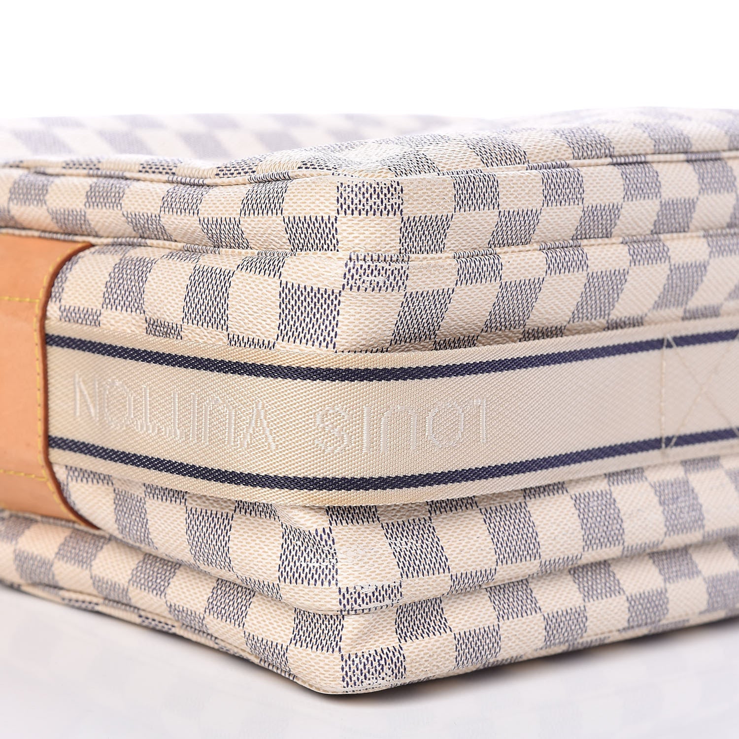 Louis Vuitton Damier Azur Naviglio 14 of 21