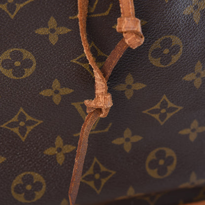 Louis Vuitton Monogram Noe 35 of 35