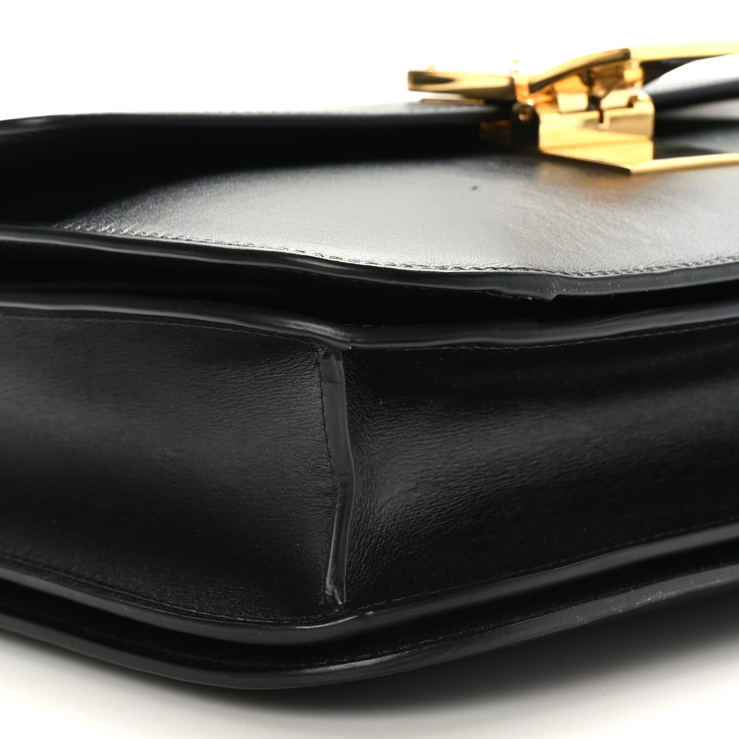 Box Calfskin Medium Classic Box Flap Bag Black