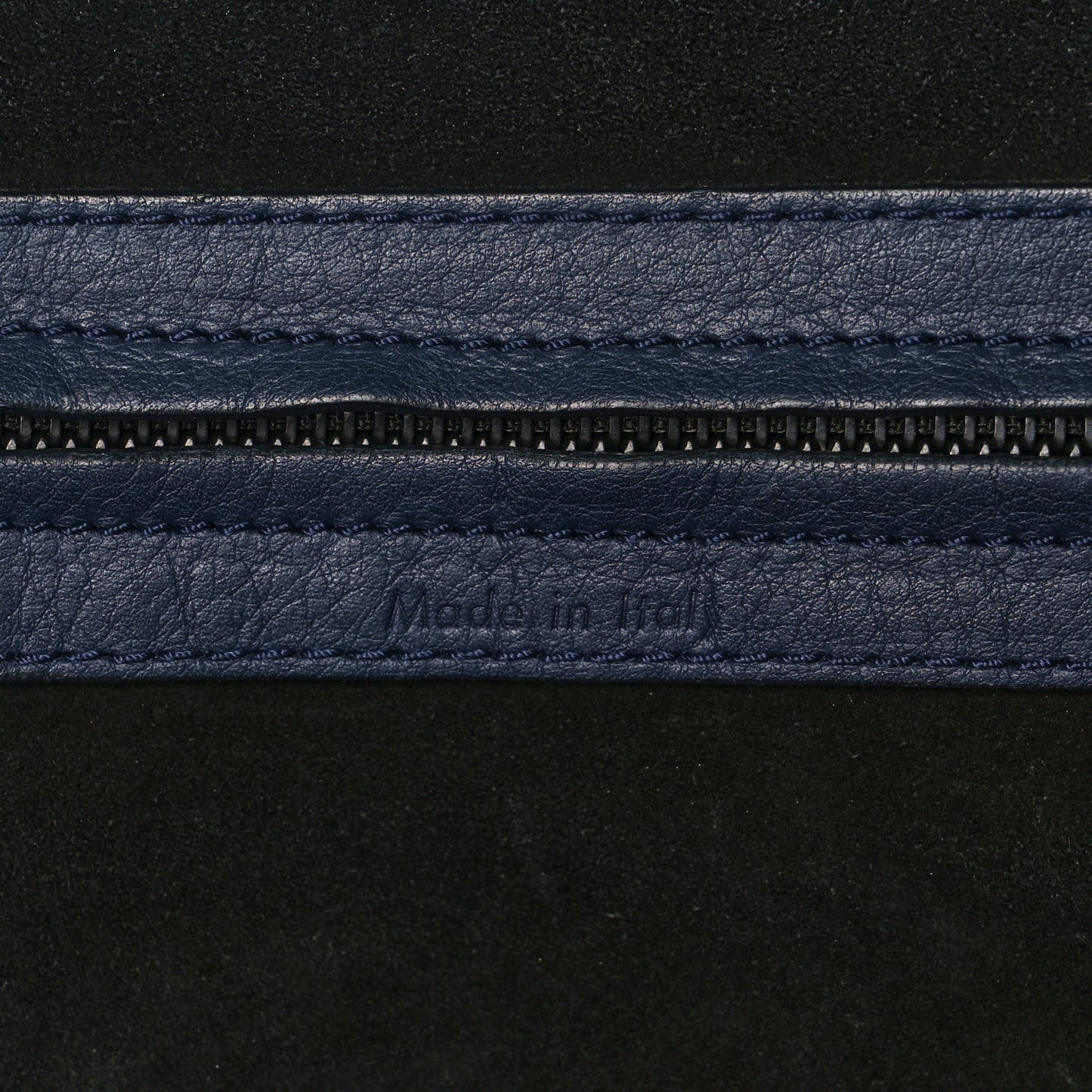 Grained Calfskin Medium Phantom Luggage Indigo