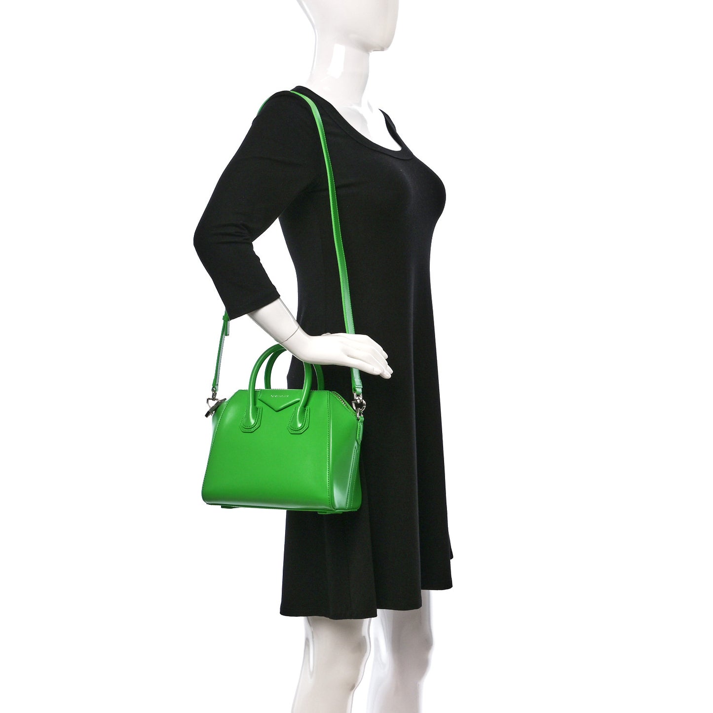 Shiny Lord Calfskin Mini Antigona Absynthe Green