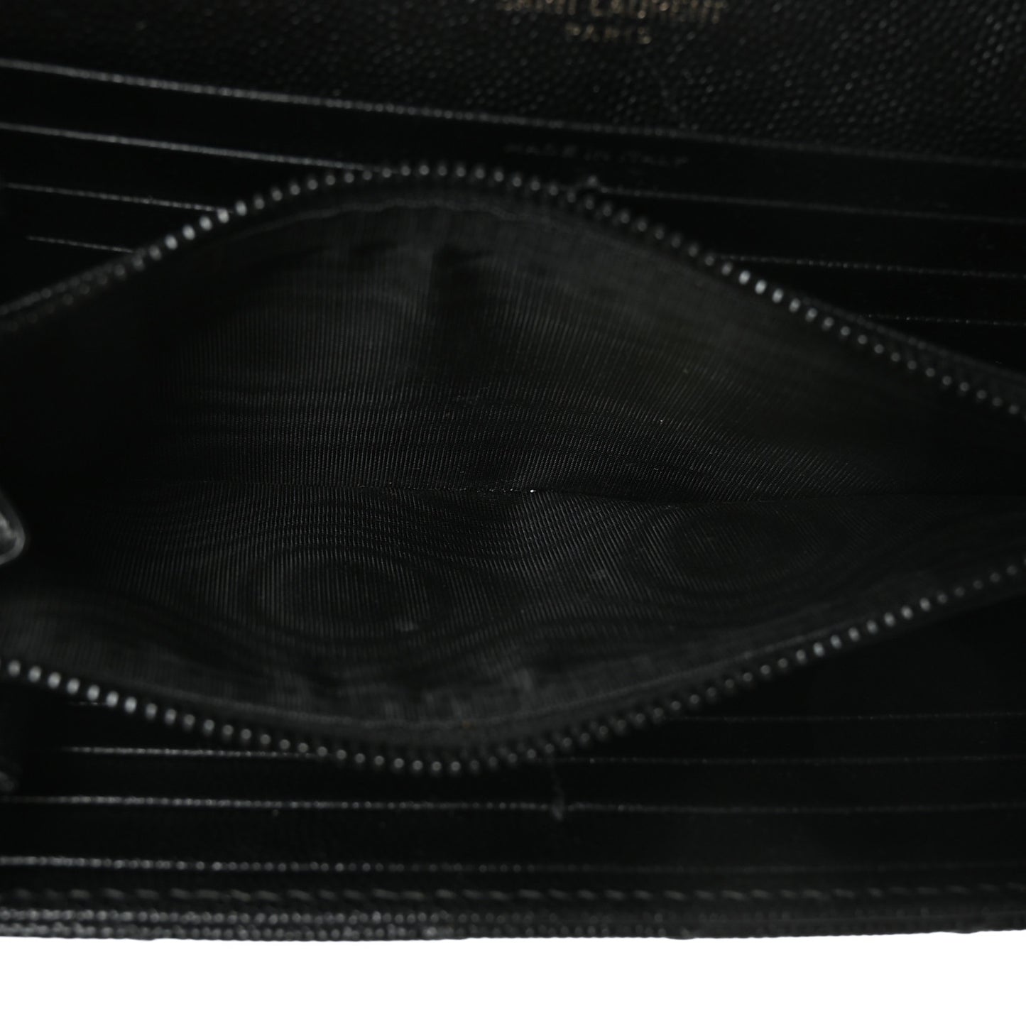 Grain De Poudre Matelasse Chevron Monogram Flap Wallet Black