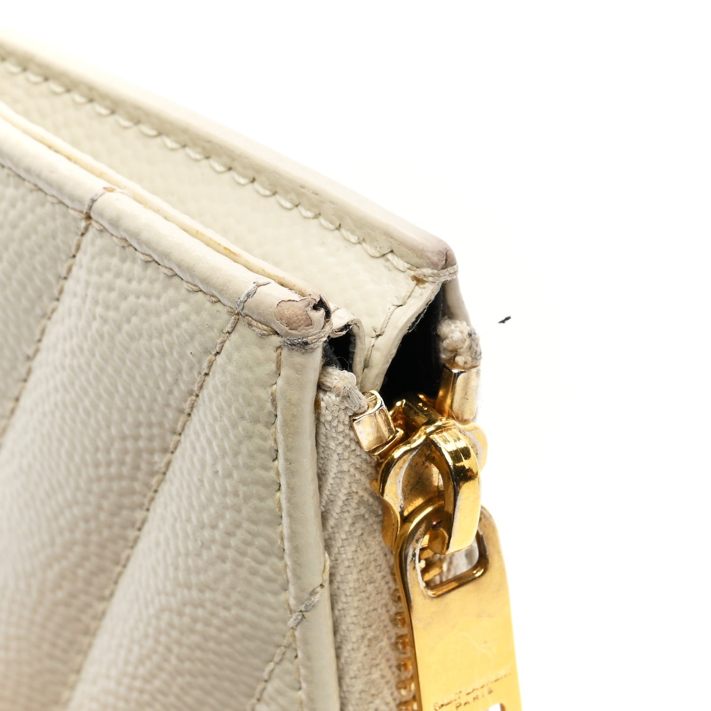 Grain De Poudre Matelasse Chevron Monogram Fragments Zippered Card Case Crema Soft