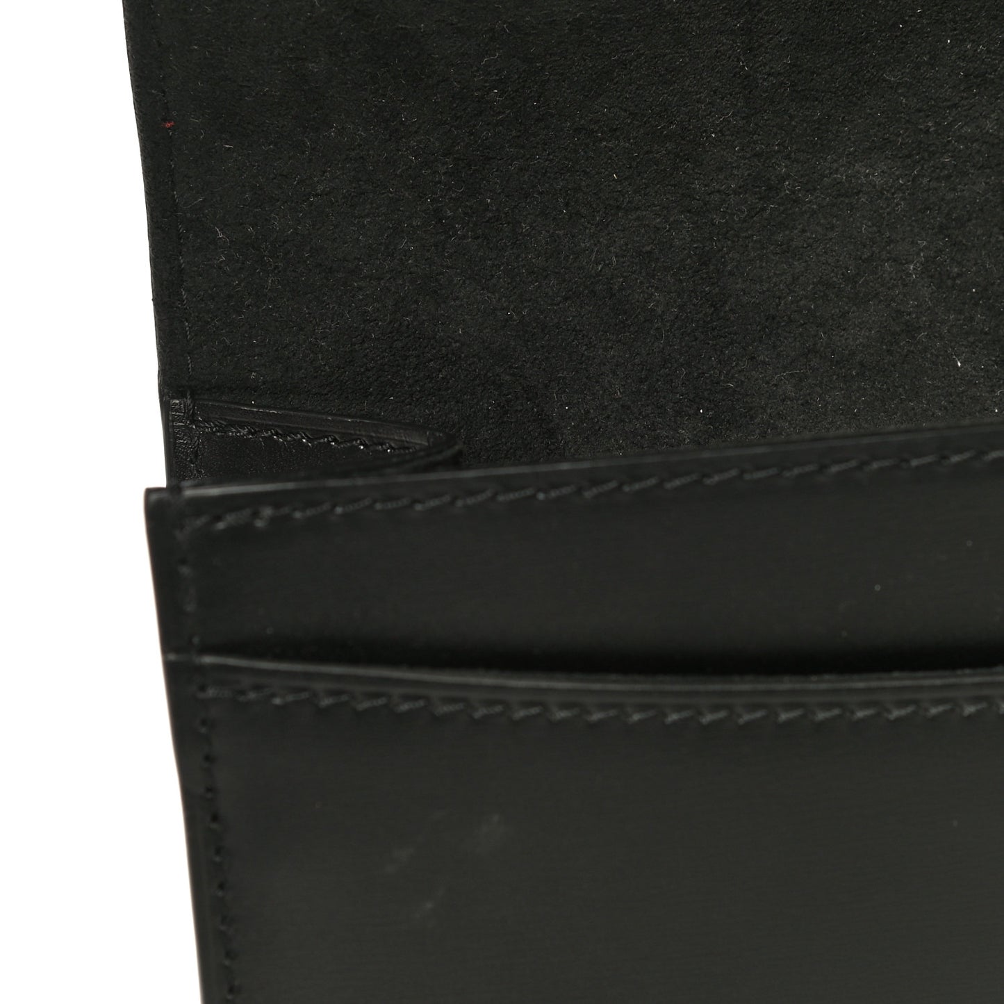 Calfskin Chain Louise GM NM Black
